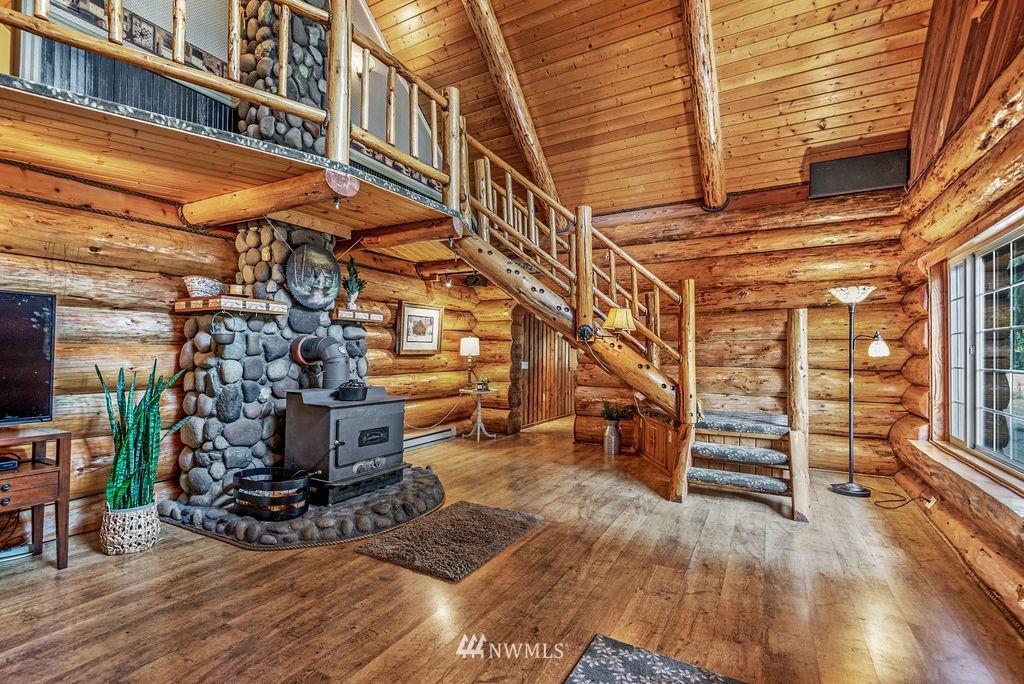 242 Hinch Road Castle Rock, WA 98611 - Photo 7 of 39 Gallery Image 7