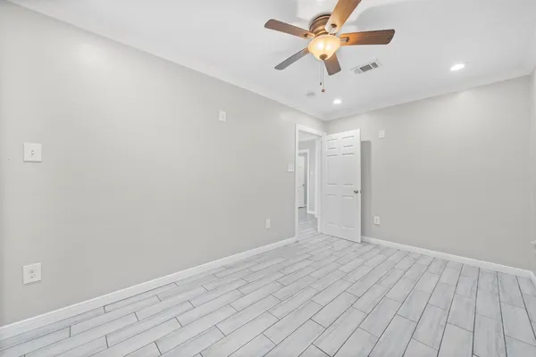 $1,800 | 7941 Goode Street, Houston, TX 77012