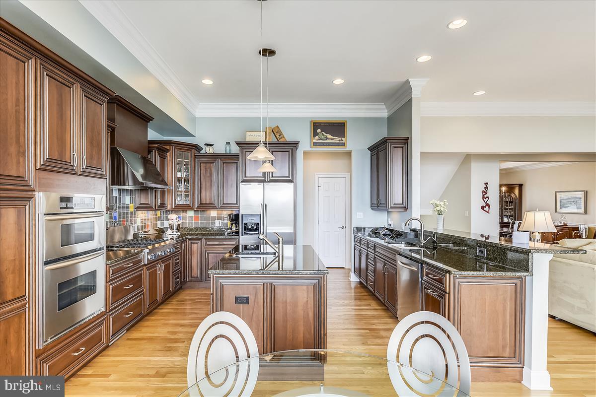 207 Riverview Road Stevensville, MD 21666 - Photo 7 of 49 Gourmet Kitchen