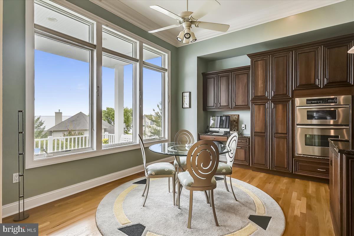 207 Riverview Road Stevensville, MD 21666 - Photo 9 of 49 Breakfast Area OVerlooking Chester River