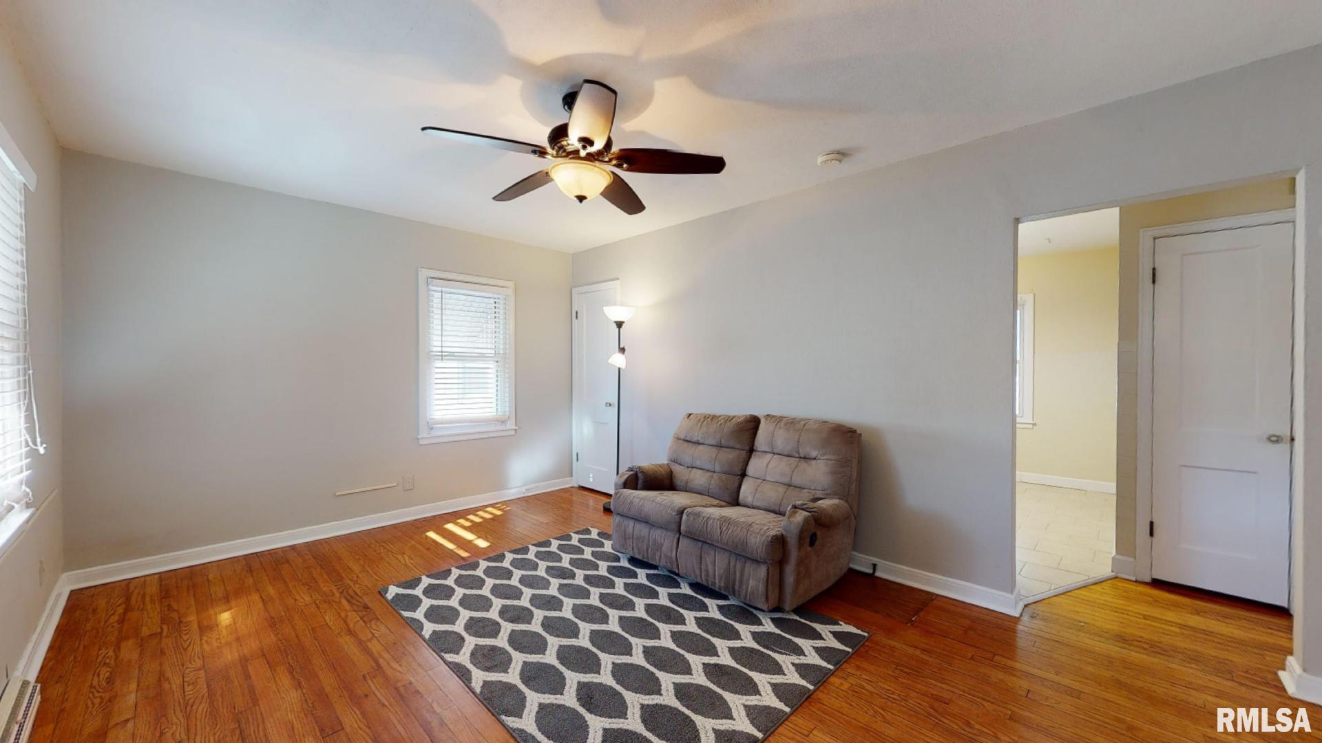 2604 South 4th Street Springfield, IL 62703 - Photo 3 of 14
