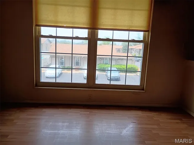 $62,000 | 2065 Carefree Lane, Unit G, Florissant, MO 63033