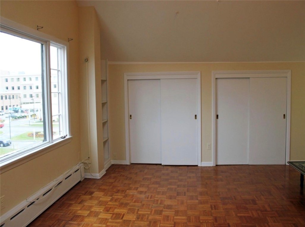 223 Alexander Street Rochester, NY 14607 - Photo 5 of 6