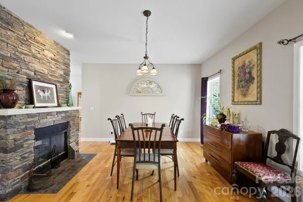 $799,000 | 11 Starlight Drive, Black Mountain, NC 28711