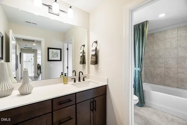 a picture of a table and chairs in the patio