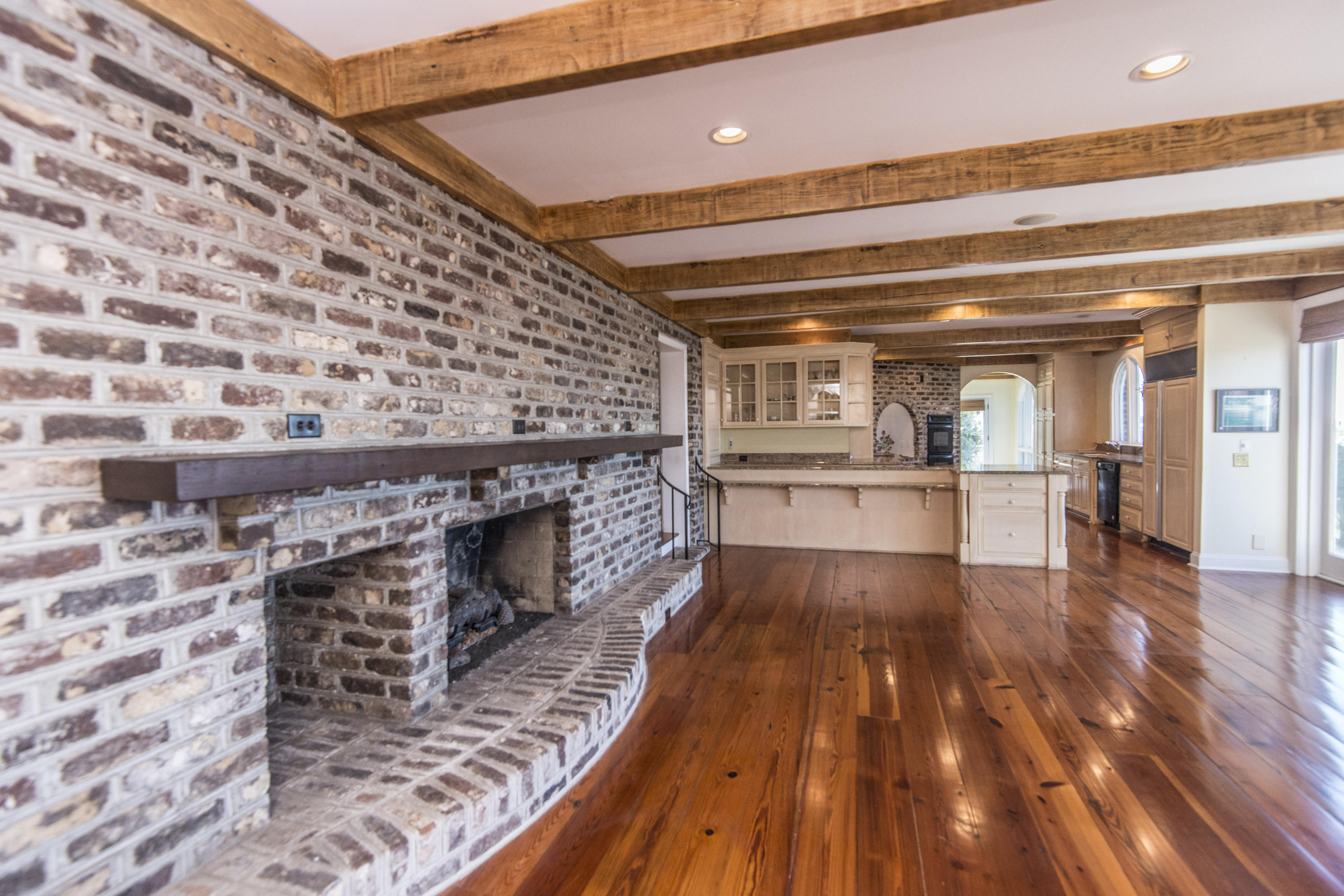 5 Pierates Cruz Mount Pleasant, SC 29464 - Photo 21 of 61 Family Room