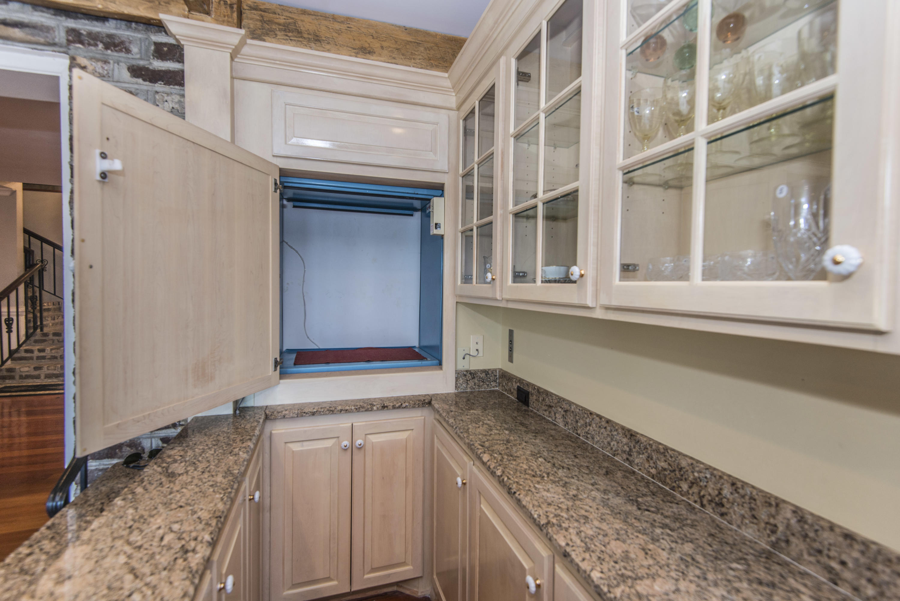 5 Pierates Cruz Mount Pleasant, SC 29464 - Photo 24 of 61 Dumb Waiter