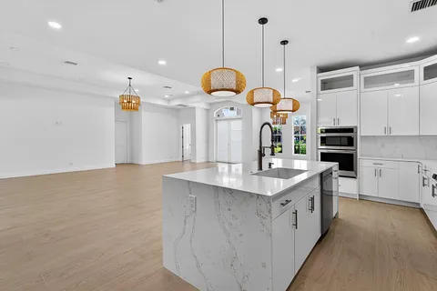 $1,200,000 | 15090 Temple Boulevard, The Acreage, FL 33470