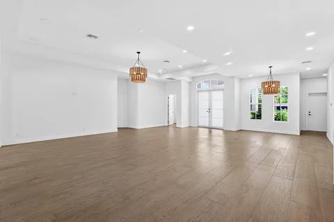 $1,200,000 | 15090 Temple Boulevard, The Acreage, FL 33470
