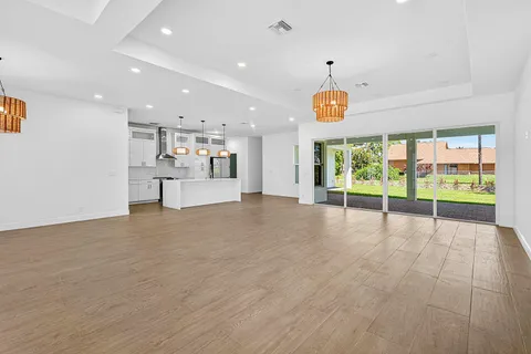 $1,200,000 | 15090 Temple Boulevard, The Acreage, FL 33470