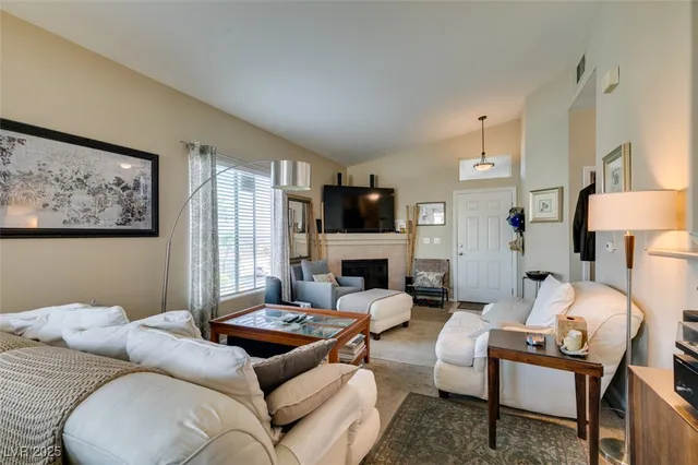 $314,000 | 2305 West Horizon Ridge Parkway, Unit 2623, Henderson, NV 89052