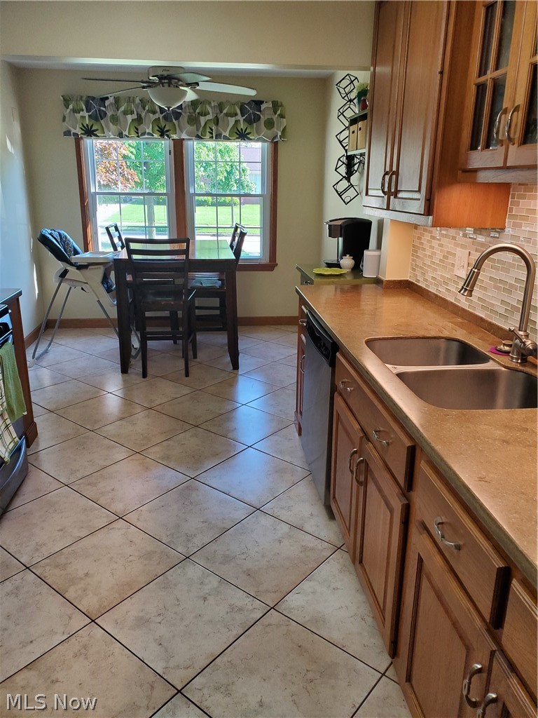 1249 Blanchester Road Lyndhurst, OH 44124 - Photo 5 of 22 remodeled kitchen