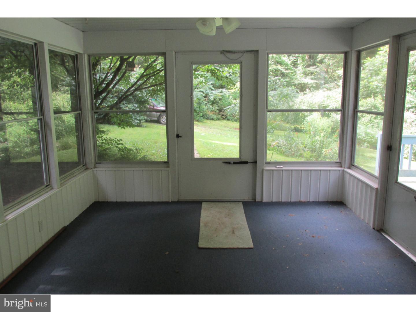 318 Beavens Road Reading, PA 19608 - Photo 6 of 18 Sun Room
