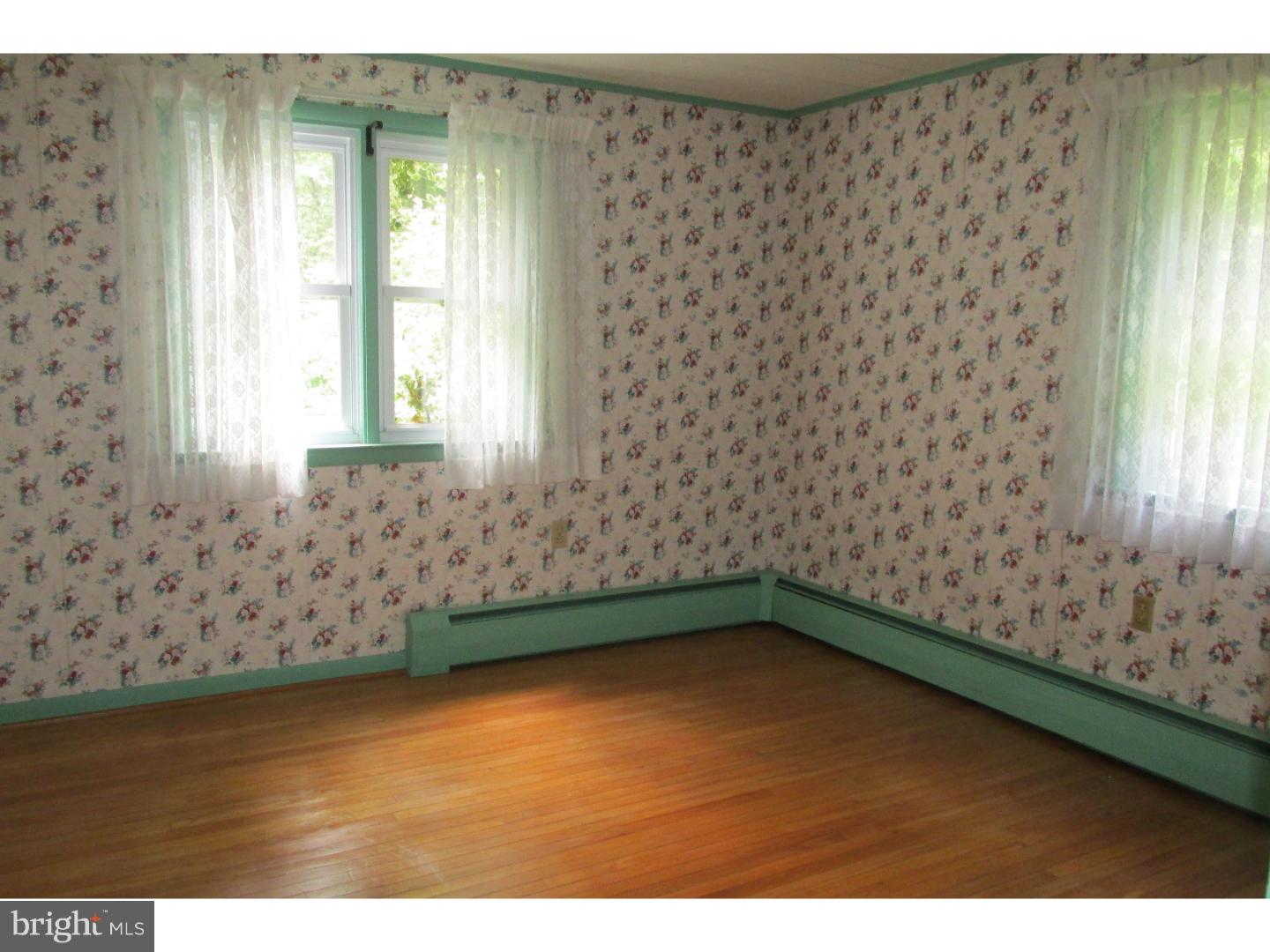318 Beavens Road Reading, PA 19608 - Photo 7 of 18 Bedroom - Main
