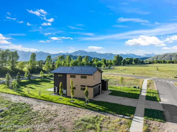 $2,795,000 | 2515 South Cattle Drive, Jackson, WY 83001