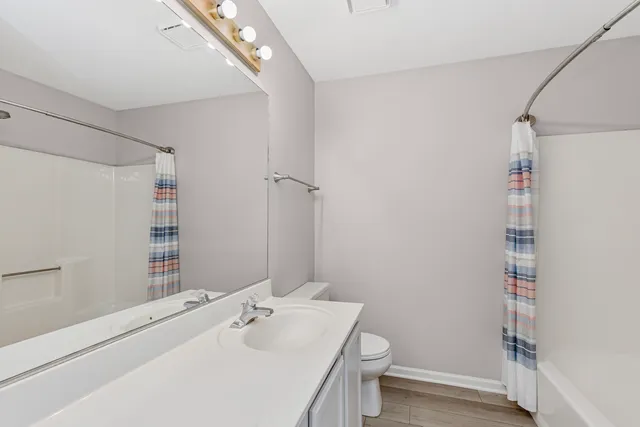 $289,000 | 1848 Princeton Court, Gurnee, IL 60031