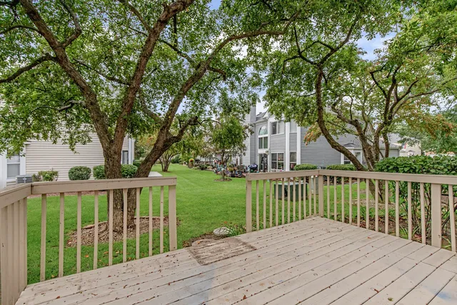 $289,000 | 1848 Princeton Court, Gurnee, IL 60031