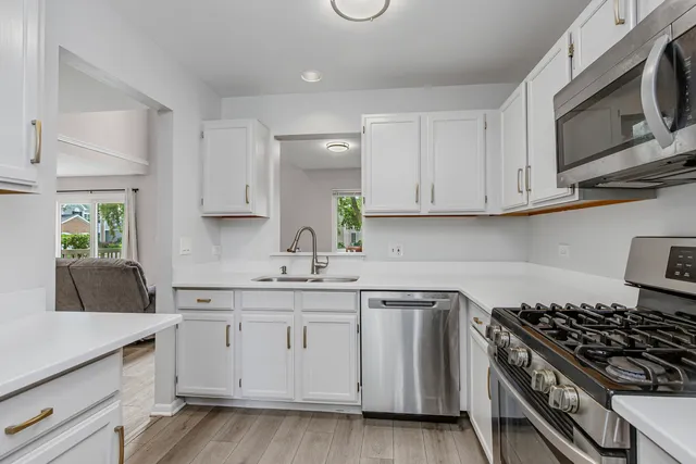 $289,000 | 1848 Princeton Court, Gurnee, IL 60031