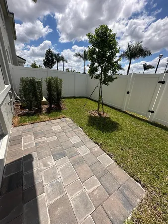 $4,200 | 17173 Southwest 1st Street, Pembroke Pines, FL 33027