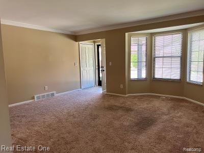 396 Meadow Bridge Drive, Unit 130 Rochester, MI 48307 - Photo 6 of 26