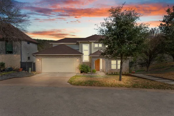 $900,000 | 7716 Waldon Drive, Unit E, Austin, TX 78750
