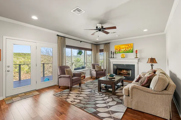 $900,000 | 7716 Waldon Drive, Unit E, Austin, TX 78750