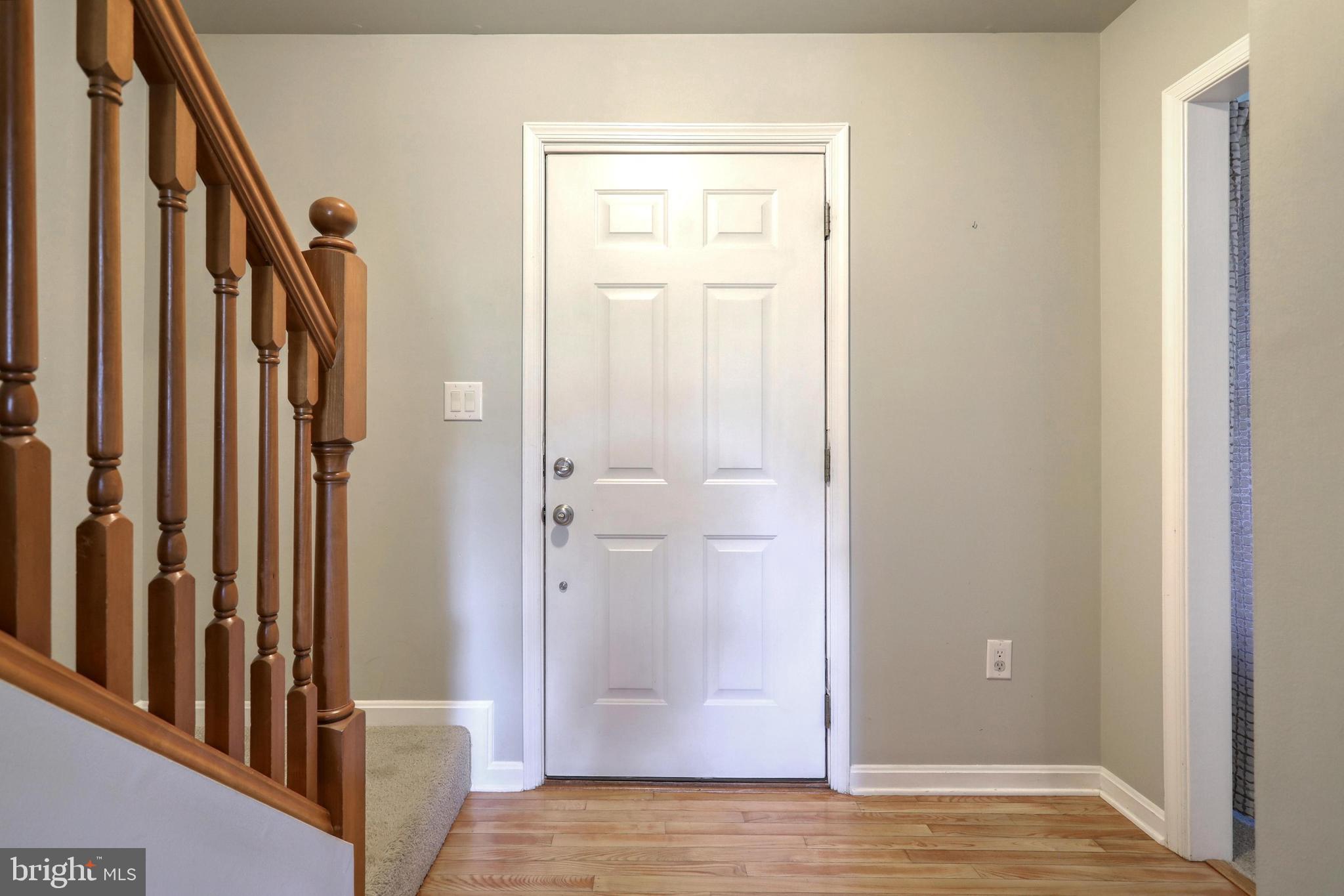 2085 Greenbriar Road York, PA 17404 - Photo 5 of 25 Gallery Image 5
