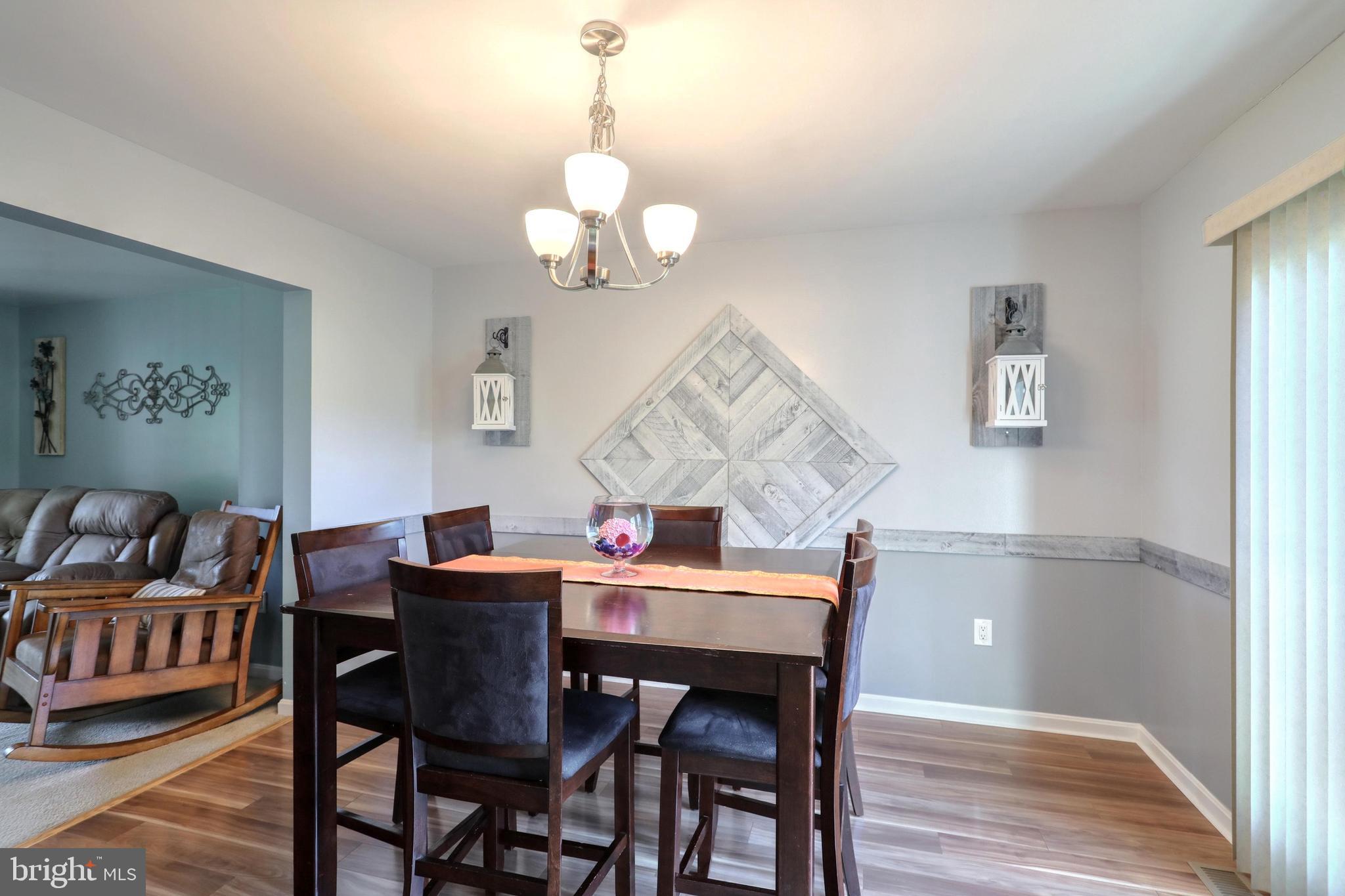 2085 Greenbriar Road York, PA 17404 - Photo 10 of 25 Gallery Image 10