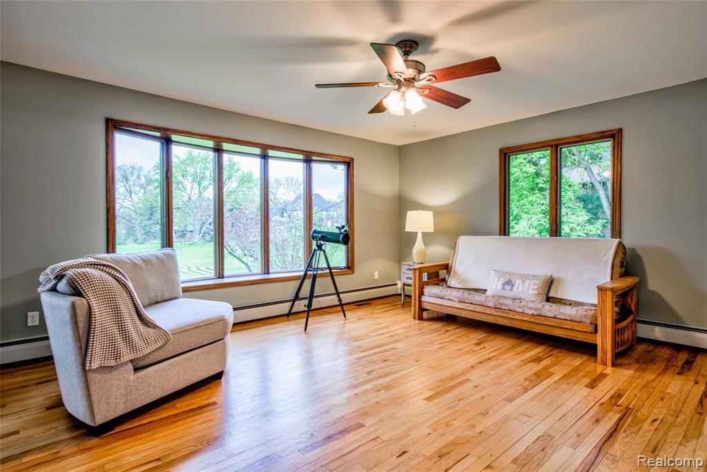 32671 West Eleven Mile Road Farmington Hills, MI 48336 - Photo 8 of 35