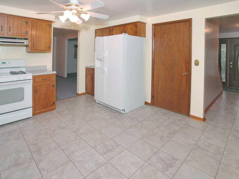 1005 Jefferson Road Penn Hills, PA 15235 - Photo 3 of 21 Kitchen.