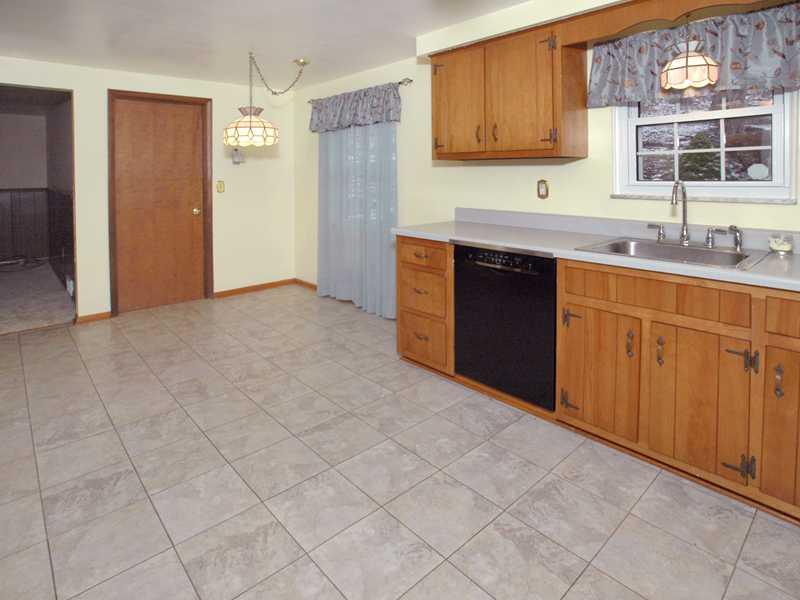 1005 Jefferson Road Penn Hills, PA 15235 - Photo 5 of 21 Kitchen.