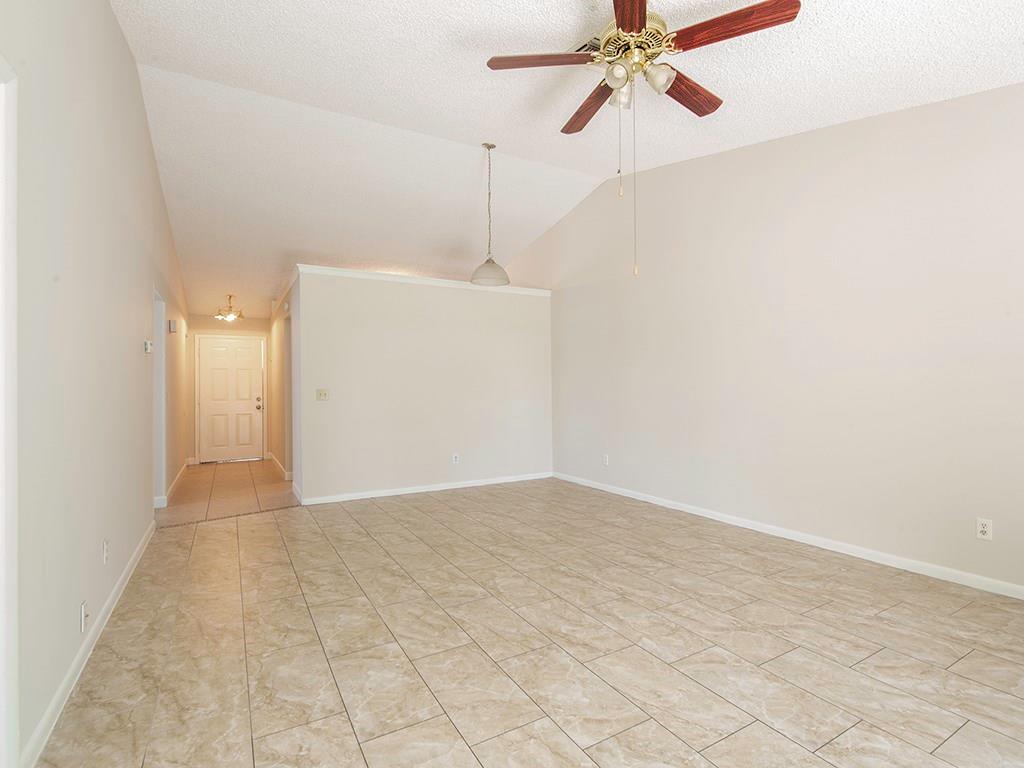 4928 Southeast Salvatori Road Stuart, FL 34997 - Photo 12 of 21 Gallery Image 12