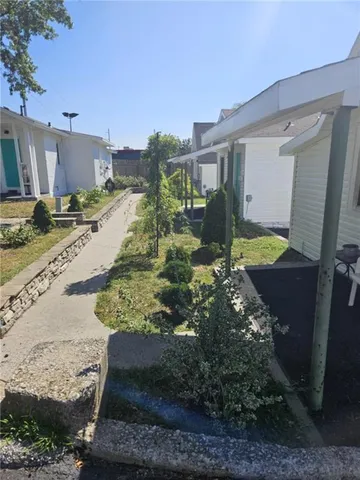 $1,199,000 | 11601 East US Highway 24, Independence, MO 64054