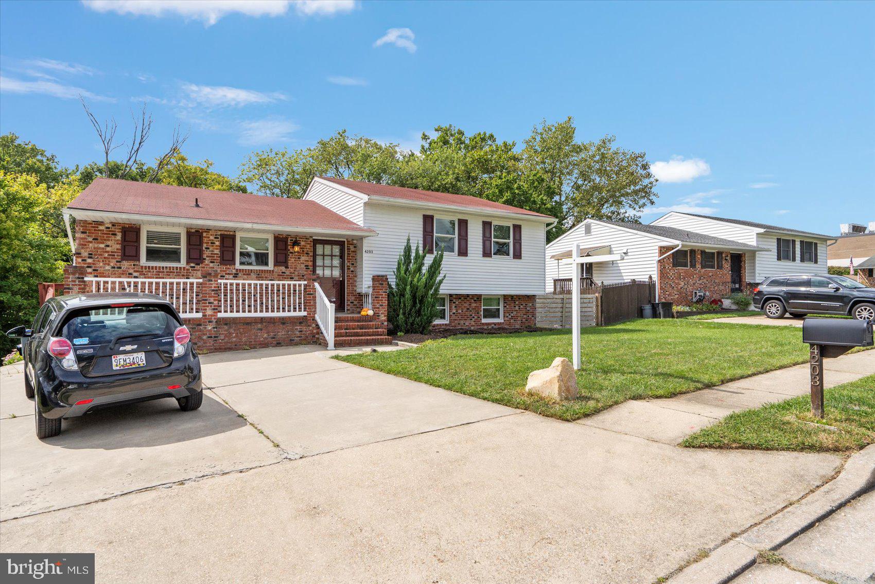 4203 Hollow Spring Lane Baltimore, MD 21236 - Photo 4 of 45