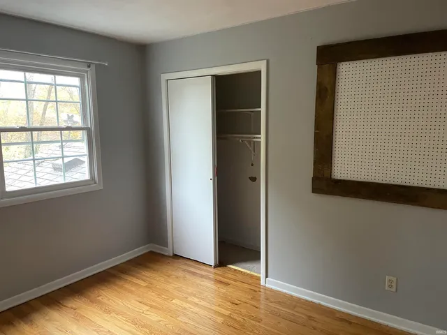 $265,000 | 1916 West James Drive, Marion, IN 46952