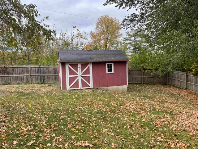 $265,000 | 1916 West James Drive, Marion, IN 46952