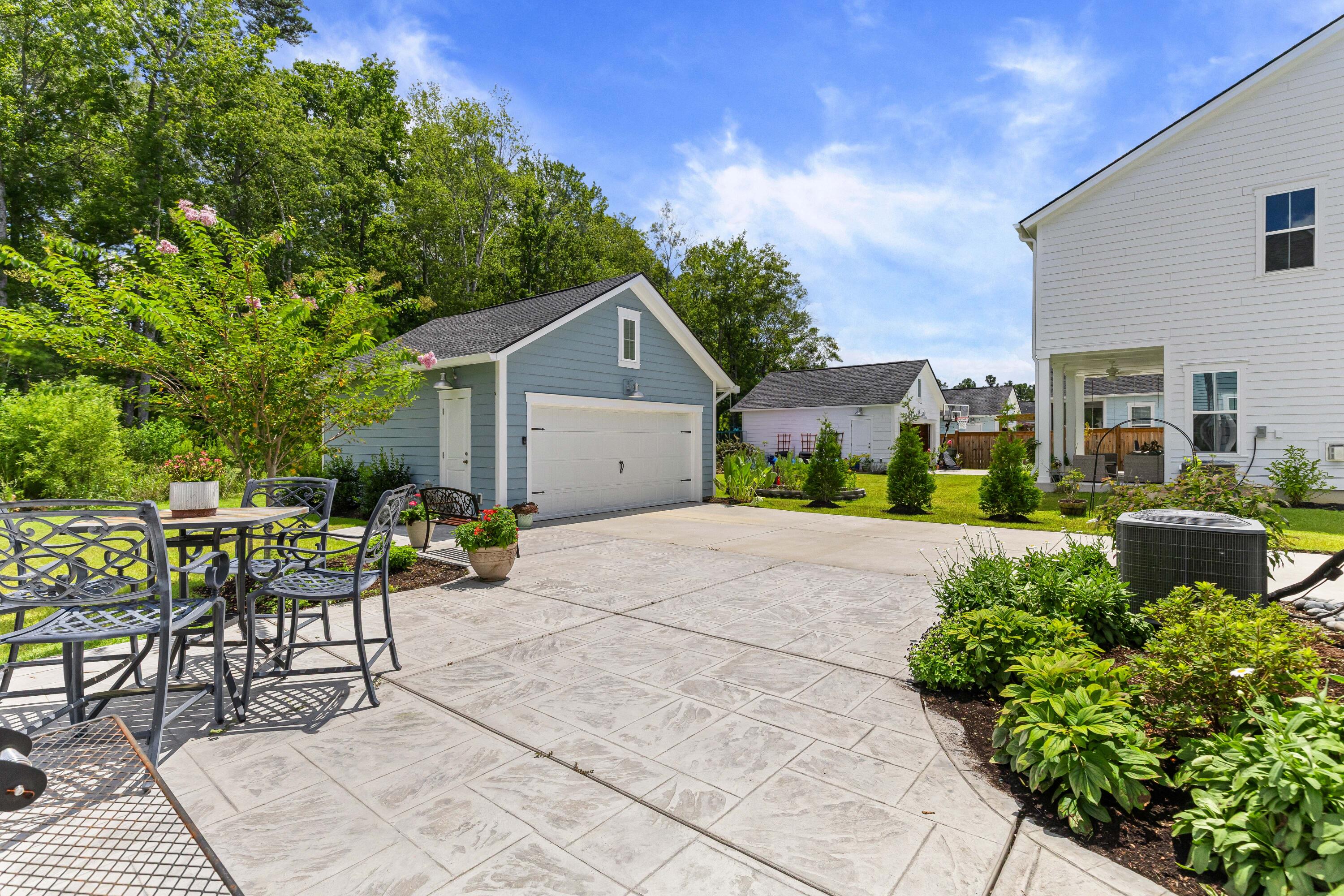 385 Woodgate Way Summerville, SC 29485 - Photo 38 of 45 Backyard