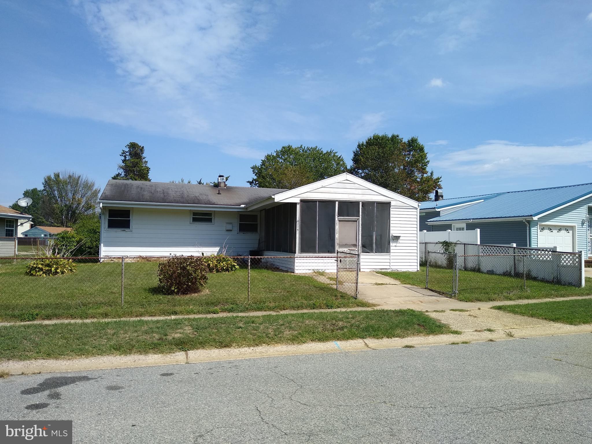 715 River Road Dover, DE 19901 - Photo 1 of 12 Front exterior