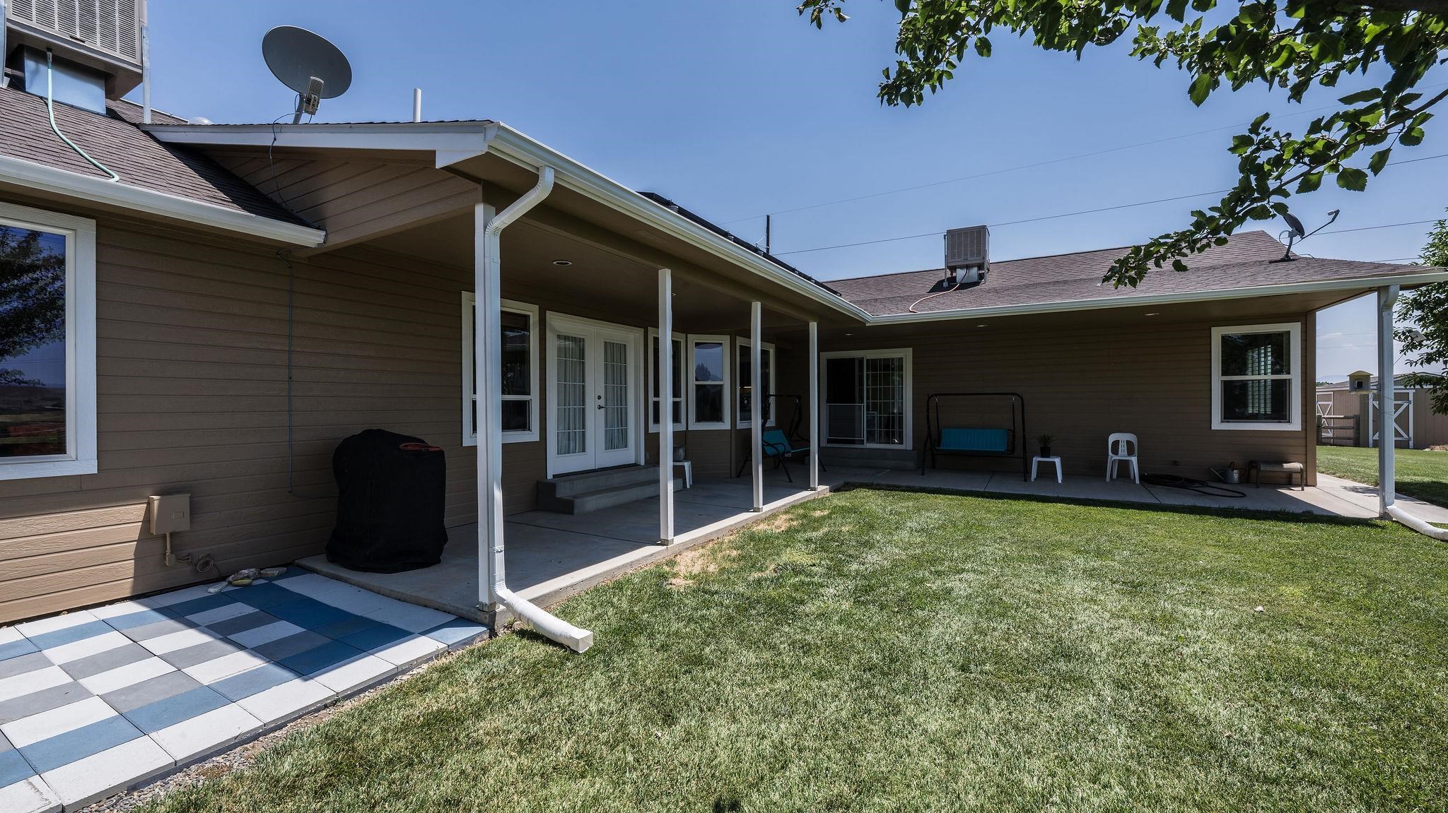 1675 P Road Loma, CO 81524 - Photo 35 of 42
