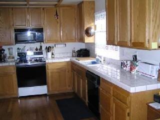 1012 Gaddis Court Santa Rosa, CA 95404 - Photo 8 of 10 Gallery Image 8