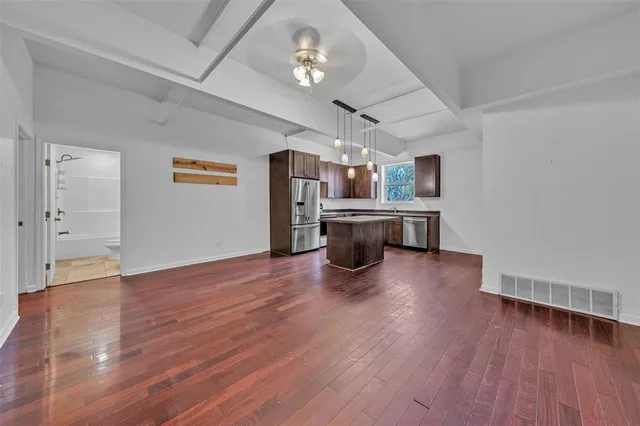 $1,600 | 109 Fm 2280, Unit 111C, Cleburne, TX 76031