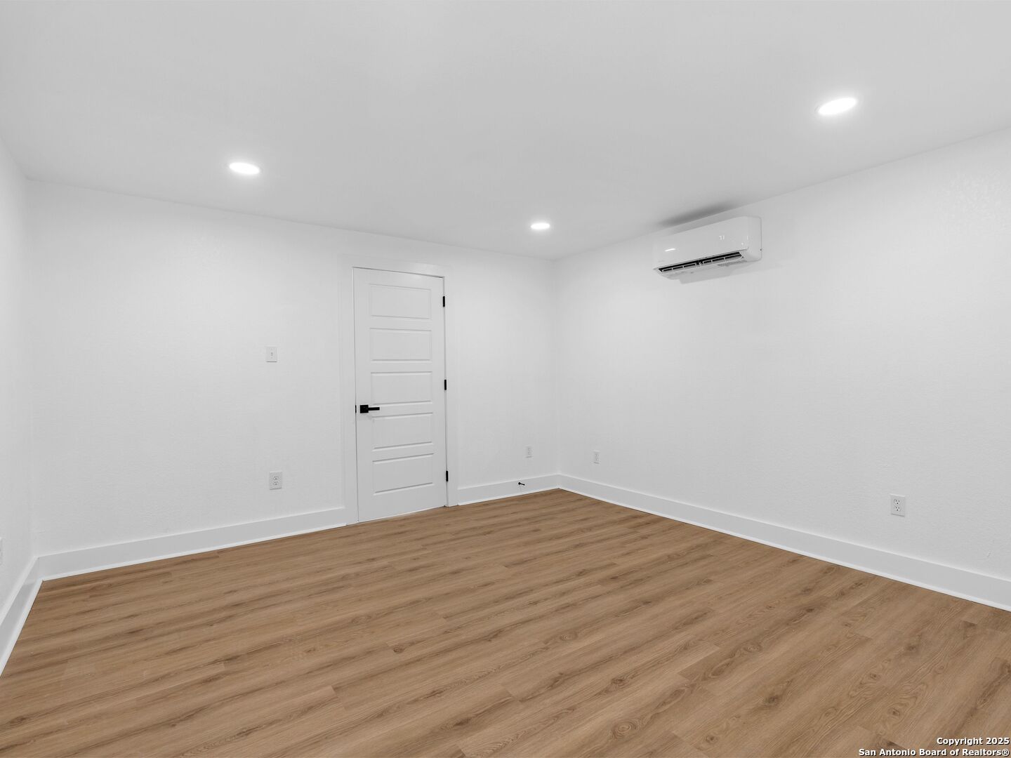 148 Terrell Road, Unit 3 Alamo Heights, TX 78209 - Photo 14 of 20