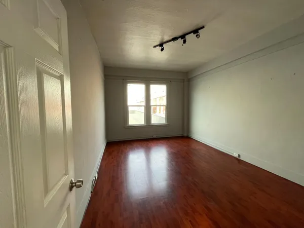 $3,500 | 3260 17th Street, San Francisco, CA 94110