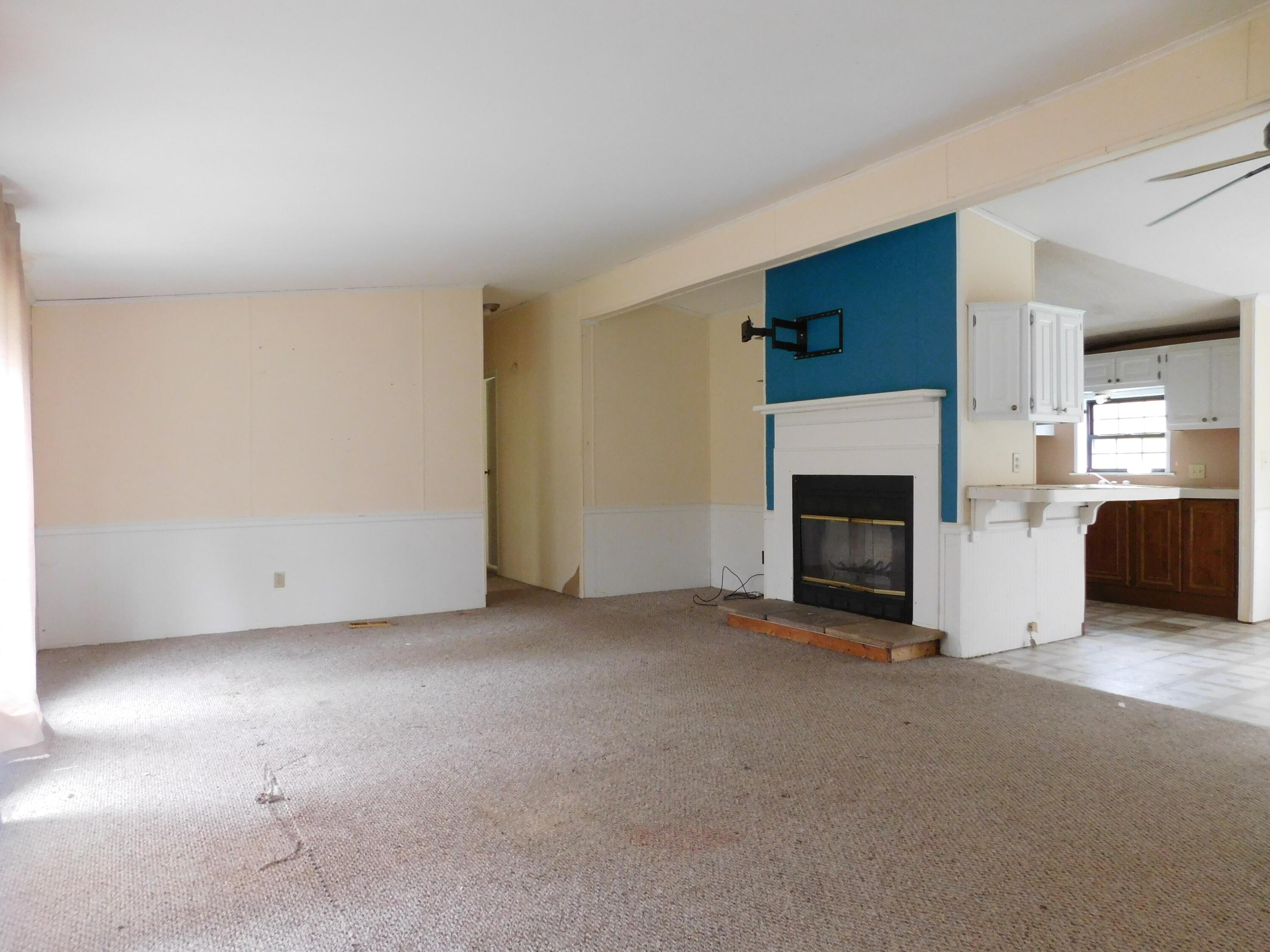 14540 Schroeder Road St. Charles, MI 48655 - Photo 4 of 45 DSCN8621