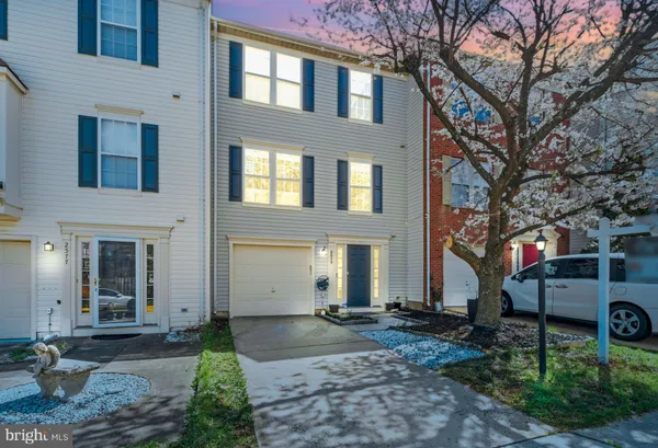 $624,900 | 2579 Sutters Mill Drive, Herndon, VA 20171