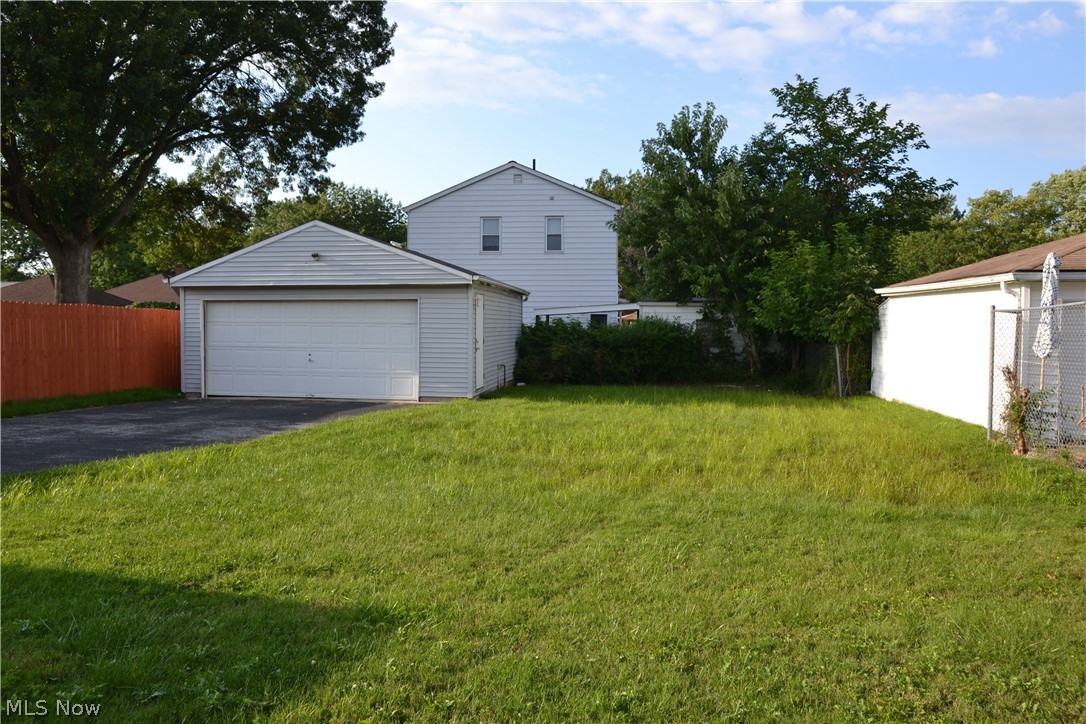 9344 Roxbury Road Parma Heights, OH 44130 - Photo 18 of 18