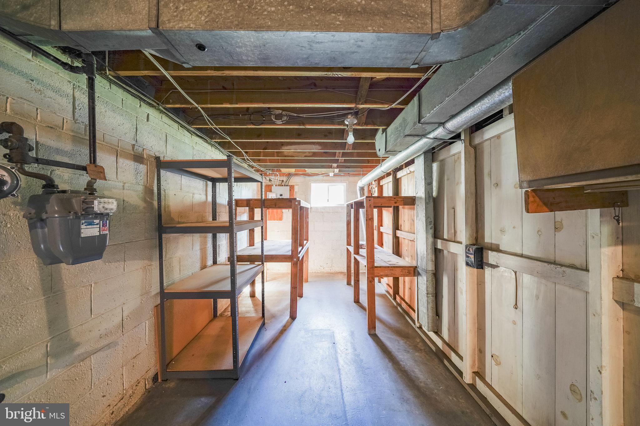 11500 Mapleview Drive Silver Spring, MD 20902 - Photo 32 of 32 a view of hallway with wooden floor