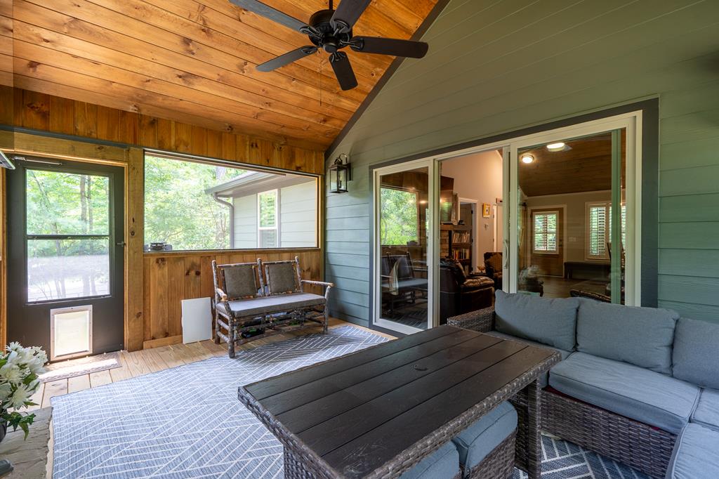 20 Mohawk Trail Ellijay, GA 30540 - Photo 24 of 84 Sunroom gas fireplace