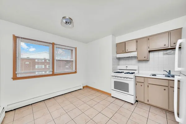 $390,000 | 14526 Cottage Grove Avenue, Dolton, IL 60419
