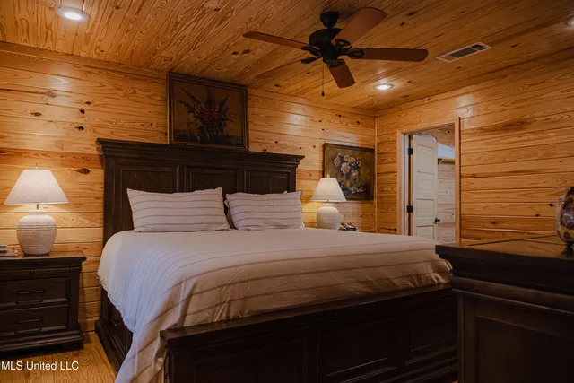 $435,000 | 3295 Sand Hill Road, Lexington, MS 39095